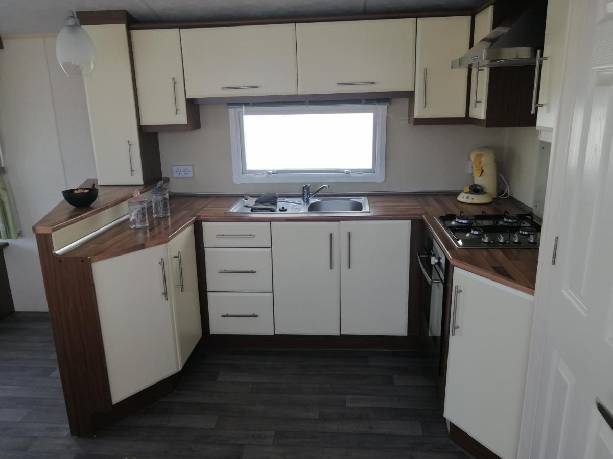 La Chanterie Agreable Mobil-Home Residentiel Normand Сен-Пер-сюр-Мер Екстериор снимка