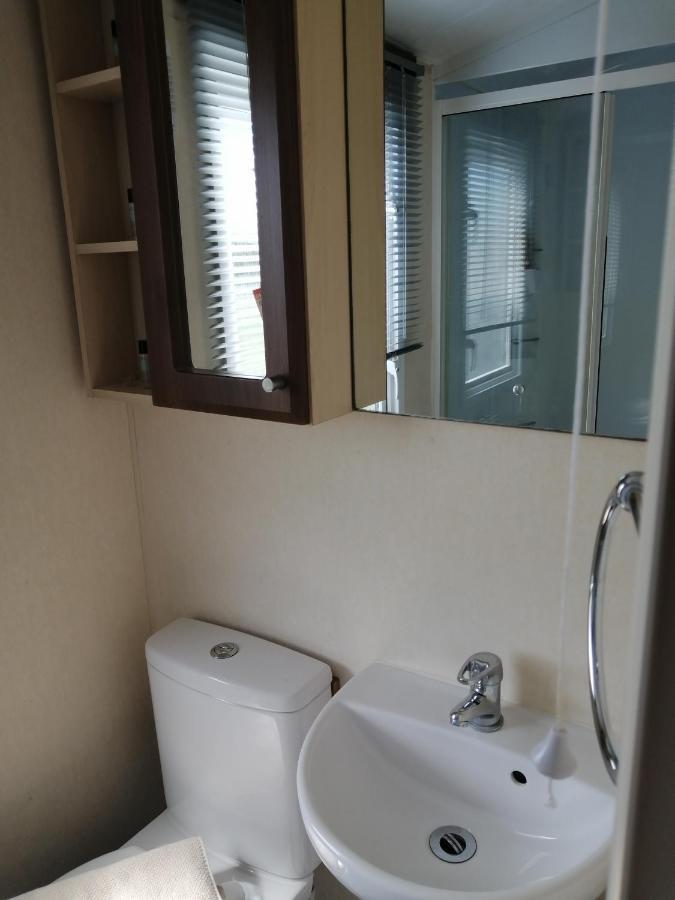 La Chanterie Agreable Mobil-Home Residentiel Normand Сен-Пер-сюр-Мер Екстериор снимка