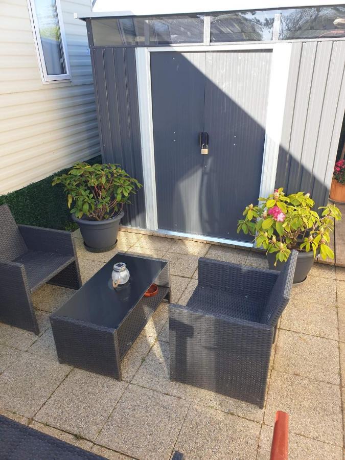 La Chanterie Agreable Mobil-Home Residentiel Normand Сен-Пер-сюр-Мер Екстериор снимка