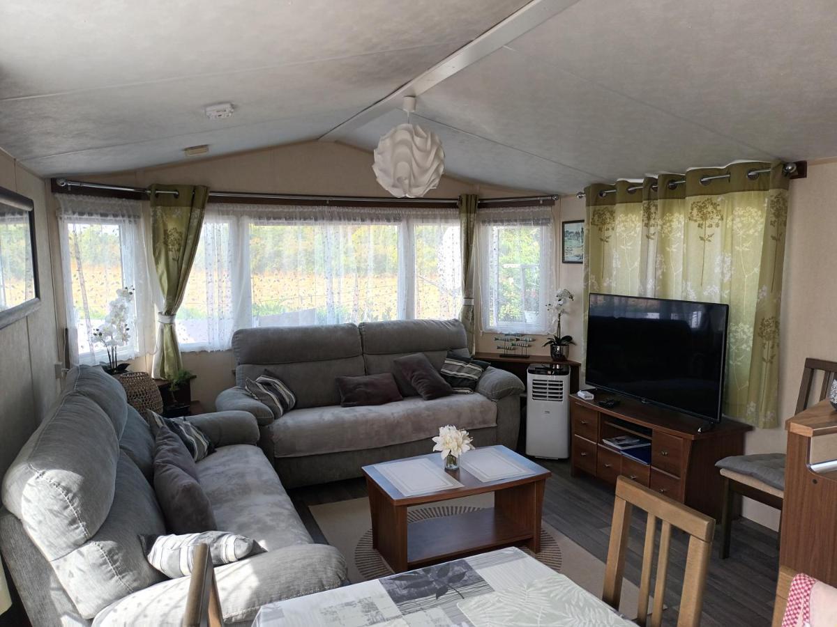 La Chanterie Agreable Mobil-Home Residentiel Normand Сен-Пер-сюр-Мер Екстериор снимка